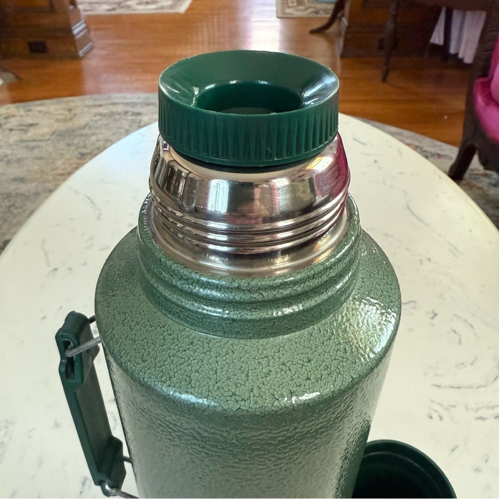 Vintage Aladdin Stanley Thermos 1/2 Gallon - Picture 5 of 7